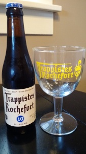 Rochefort 10 with branded vintage goblet. Copyright 2015 by Andrew Dunn.
